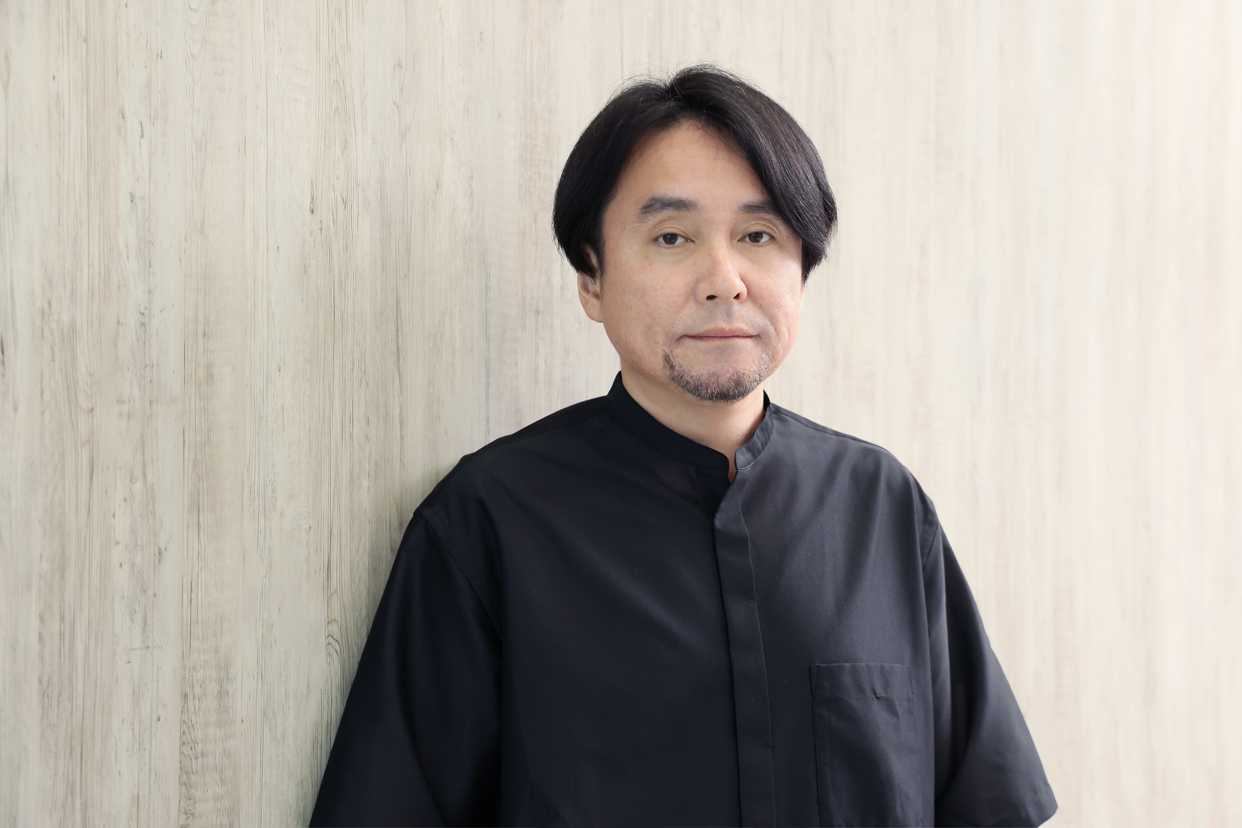 V山上氏_プロフィール.jpg